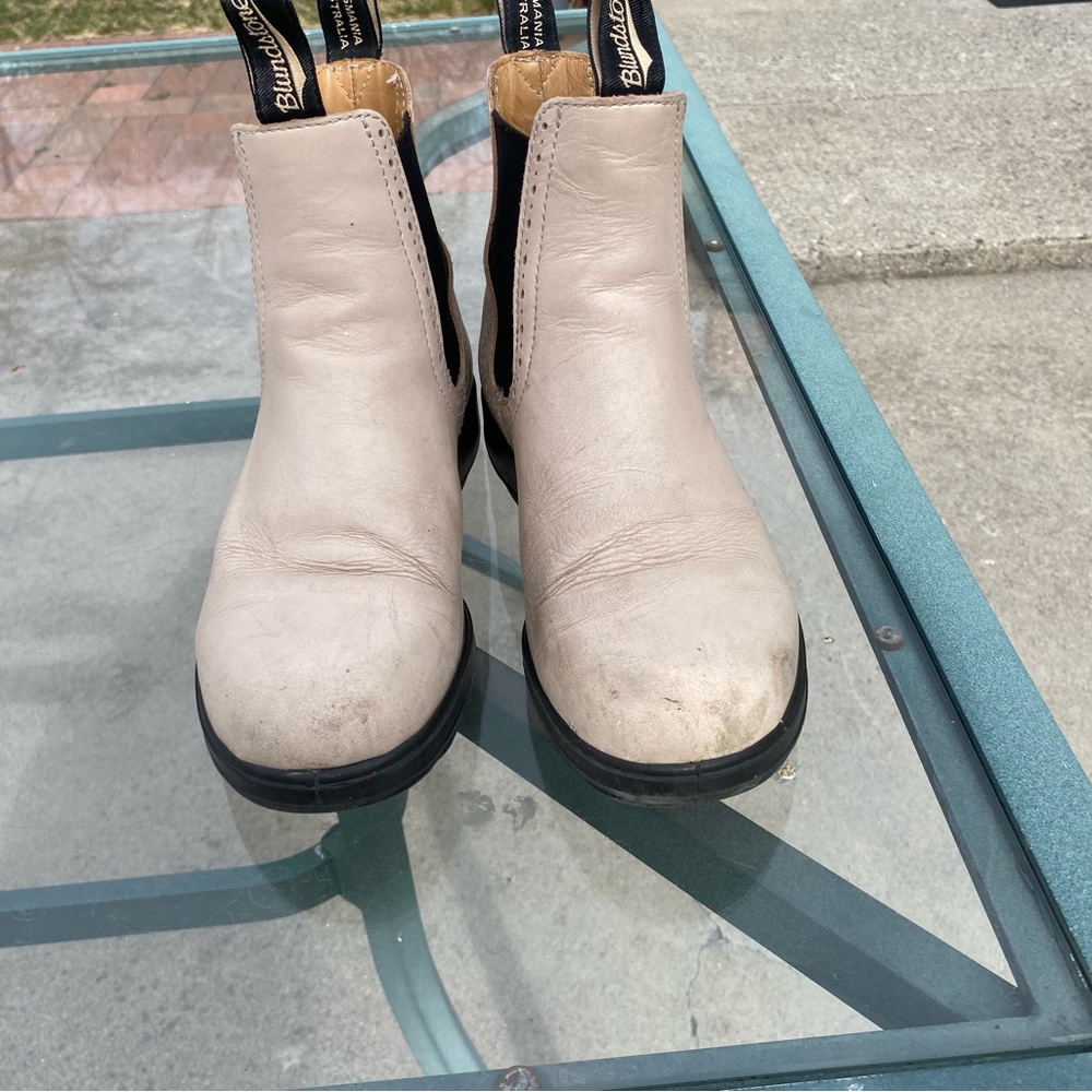 Blundstone Women's Cream Boots - Picture 3 of 8